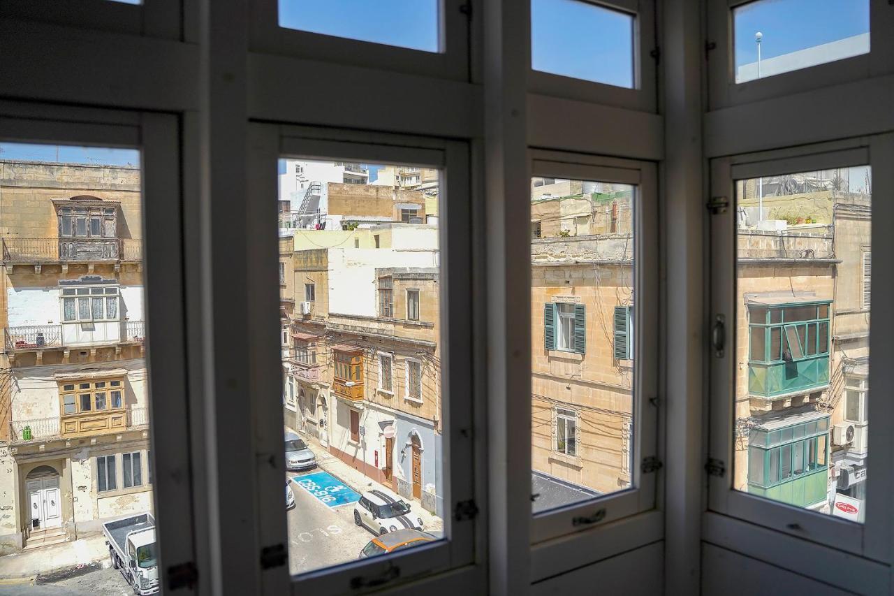 Wonderful Apartment Next To The Sea Gzira المظهر الخارجي الصورة